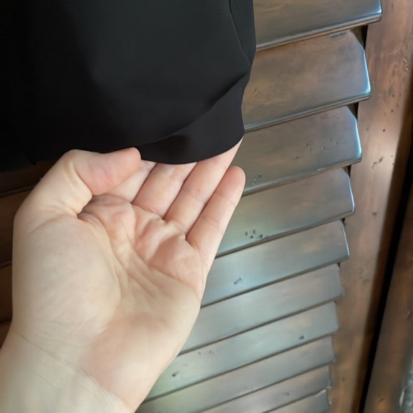 Diane von Furstenberg Black Sleeveless Top Size 4 *as is - Picture 3 of 3